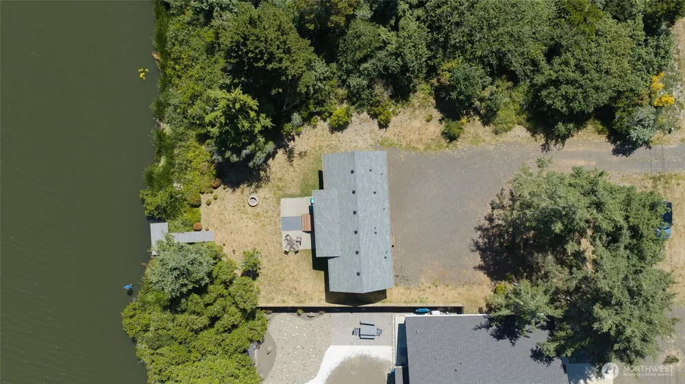 998 Point Brown Avenue SE Ocean Shores, WA 98569