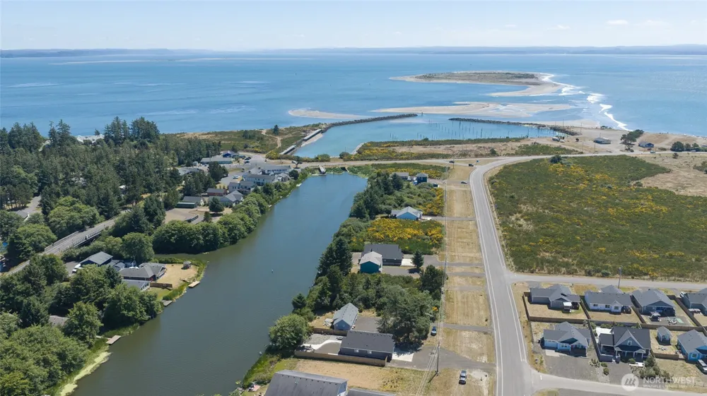 998 Point Brown Avenue SE Ocean Shores, WA 98569
