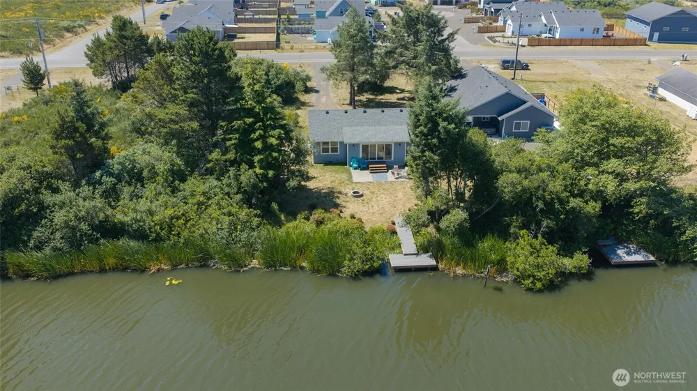 998 Point Brown Avenue SE Ocean Shores, WA 98569