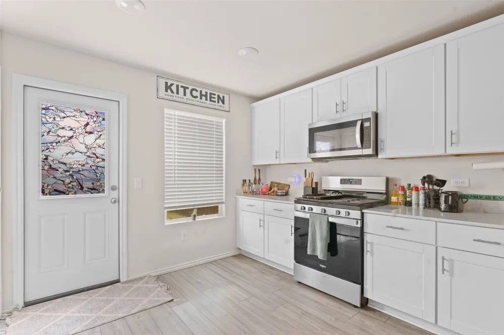 7016 Calshot Road Pilot Point, TX 76258