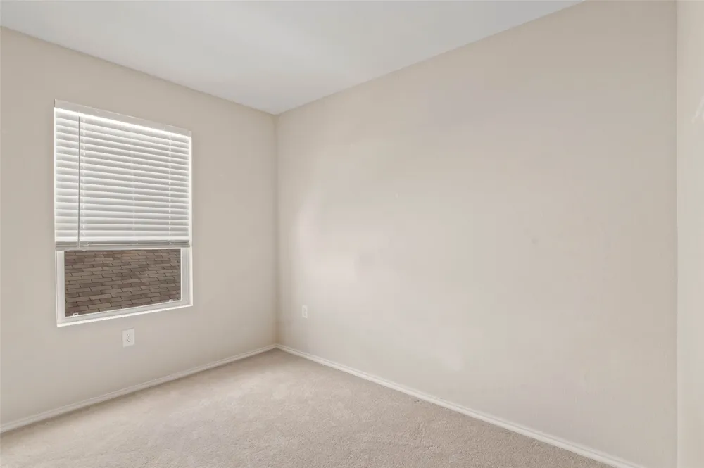 7016 Calshot Road Pilot Point, TX 76258