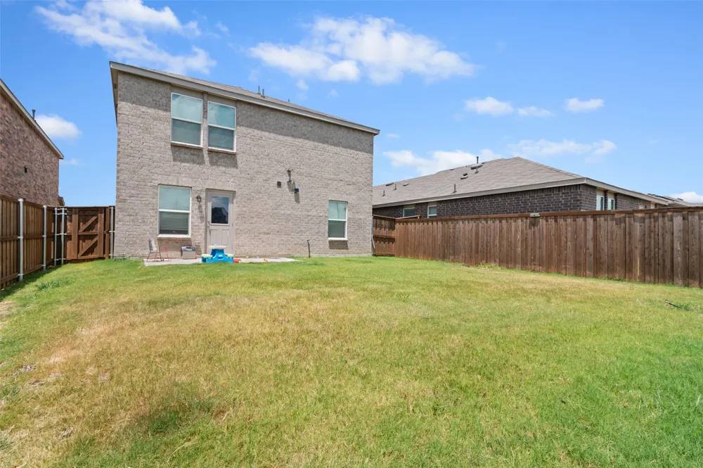 7016 Calshot Road Pilot Point, TX 76258