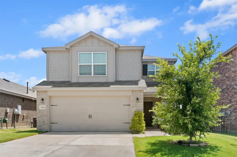 7016 Calshot Road Pilot Point, TX 76258