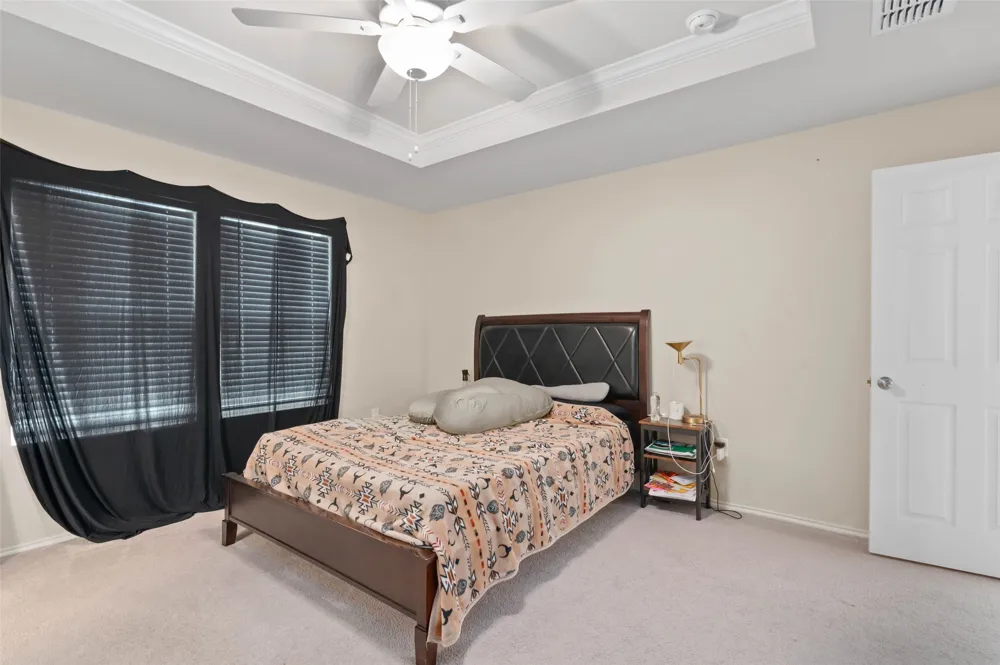 7016 Calshot Road Pilot Point, TX 76258