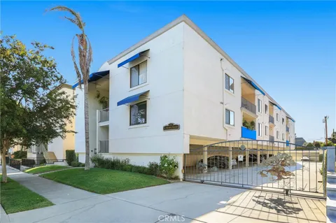 285 S Sierra Madre Boulevard #D