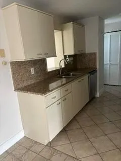 58 ANDROS ROAD Palm Springs, FL 33461