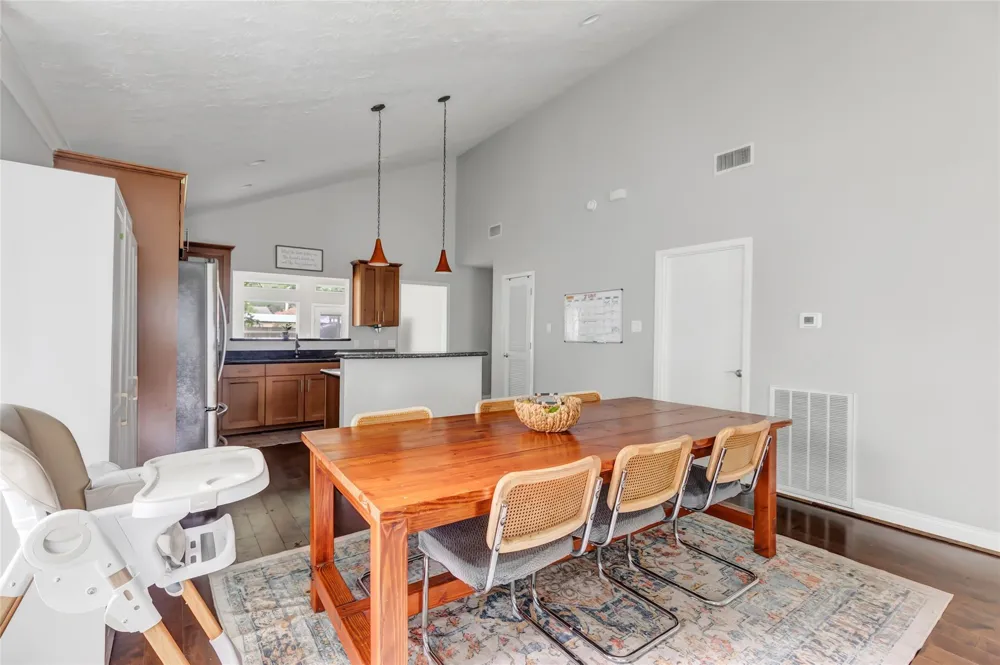 610 Maryland Street Liberty, TX 77575