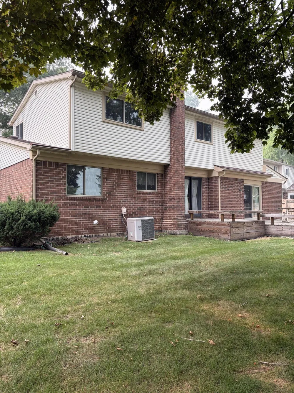 359 Old Creek Drive Saline City, MI 48176