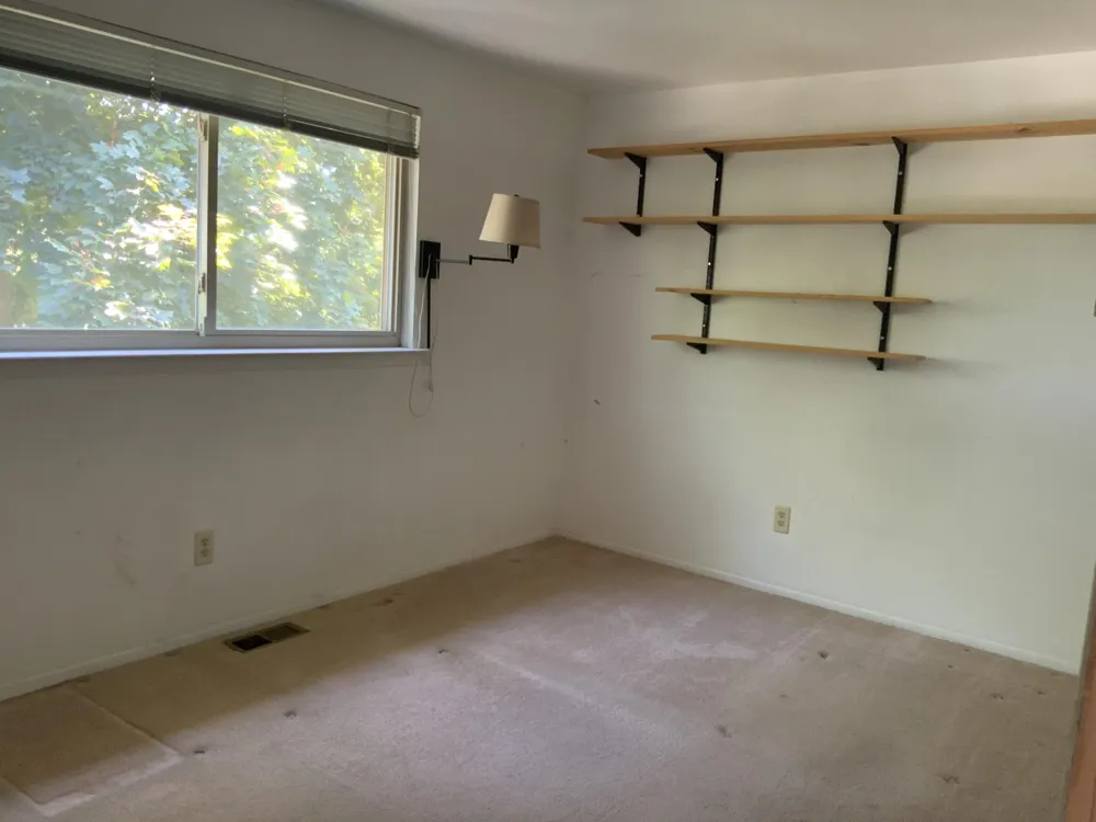 359 Old Creek Drive Saline City, MI 48176