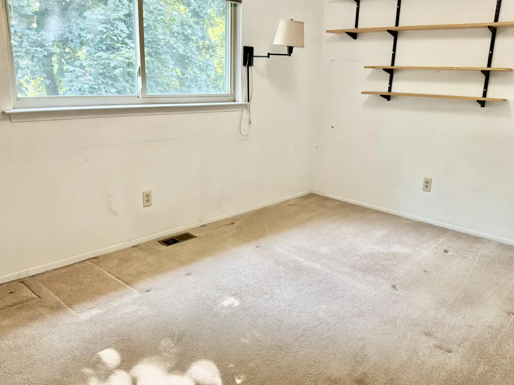 359 Old Creek Drive Saline City, MI 48176