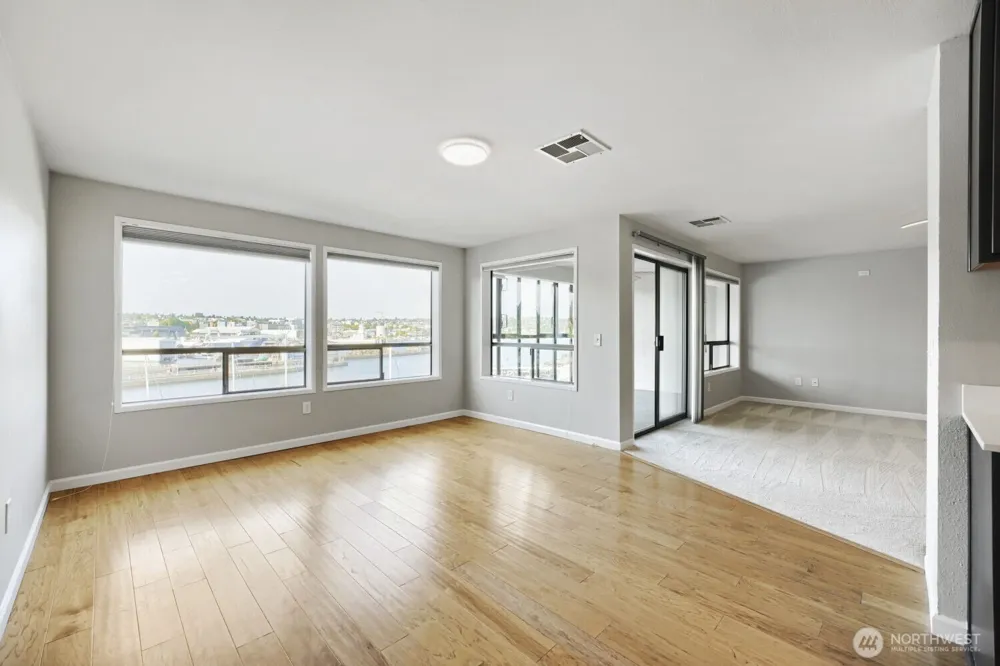 3100 W Commodore Way #305 Seattle, WA 98199