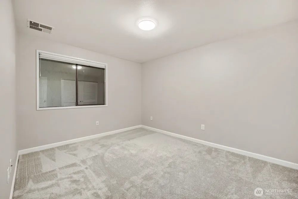 3100 W Commodore Way #305 Seattle, WA 98199