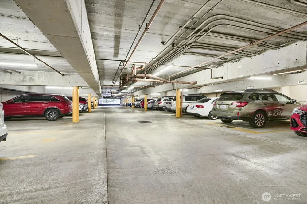3100 W Commodore Way #305 Seattle, WA 98199