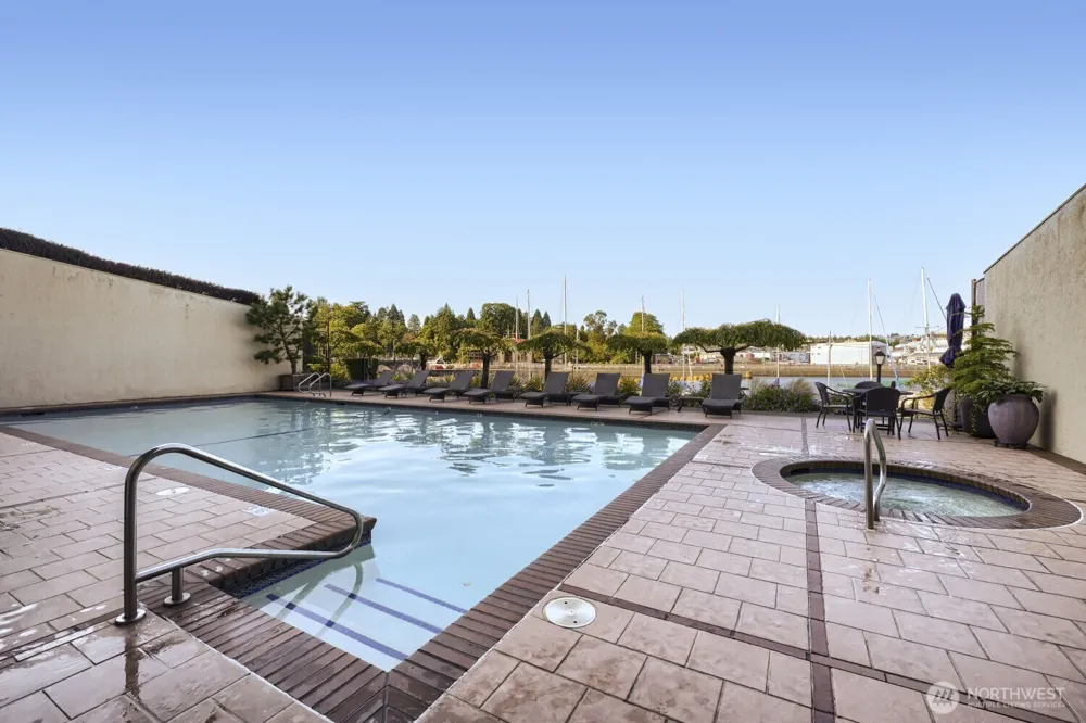 3100 W Commodore Way #305 Seattle, WA 98199