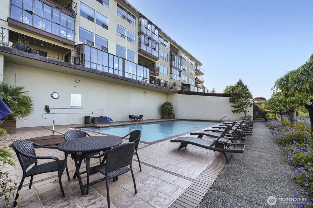 3100 W Commodore Way #305 Seattle, WA 98199