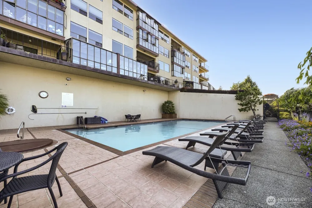 3100 W Commodore Way #305 Seattle, WA 98199