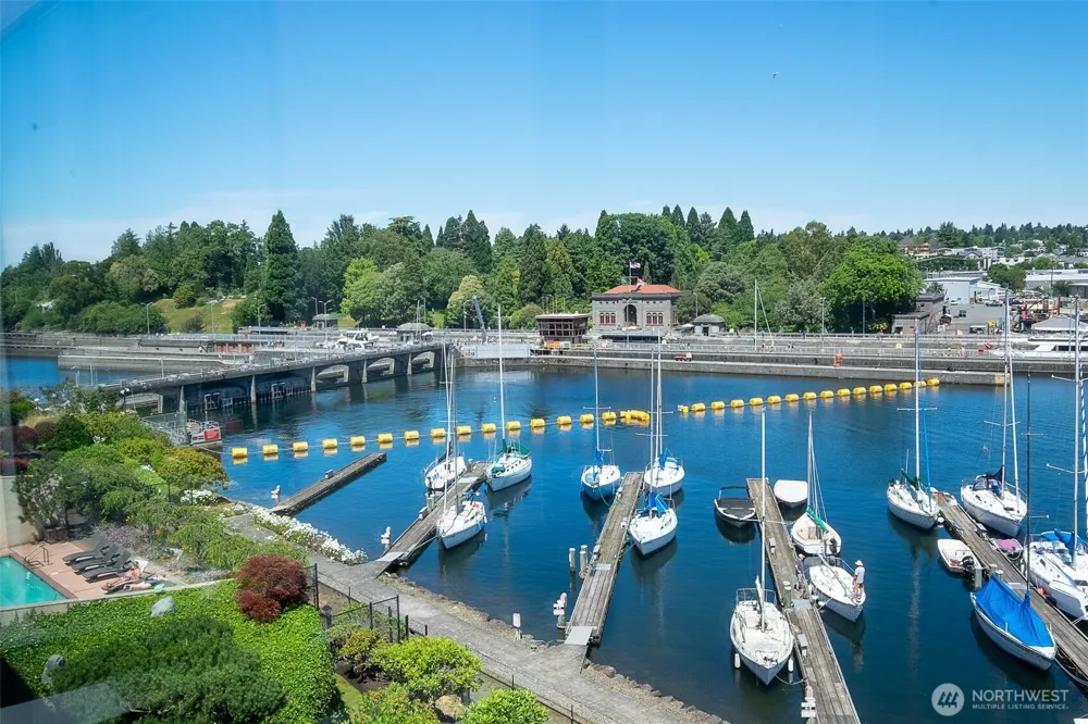 3100 W Commodore Way #305 Seattle, WA 98199