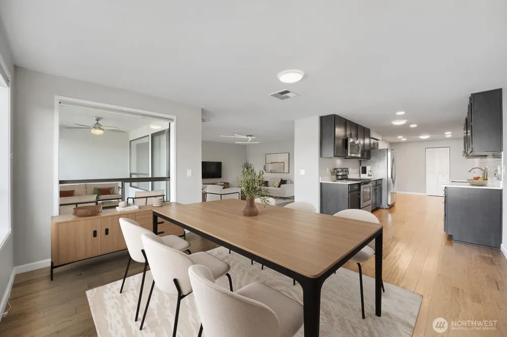 3100 W Commodore Way #305 Seattle, WA 98199