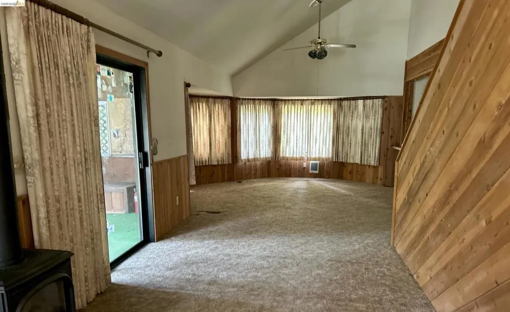 2985 Valley View Dr Arnold, CA 95223