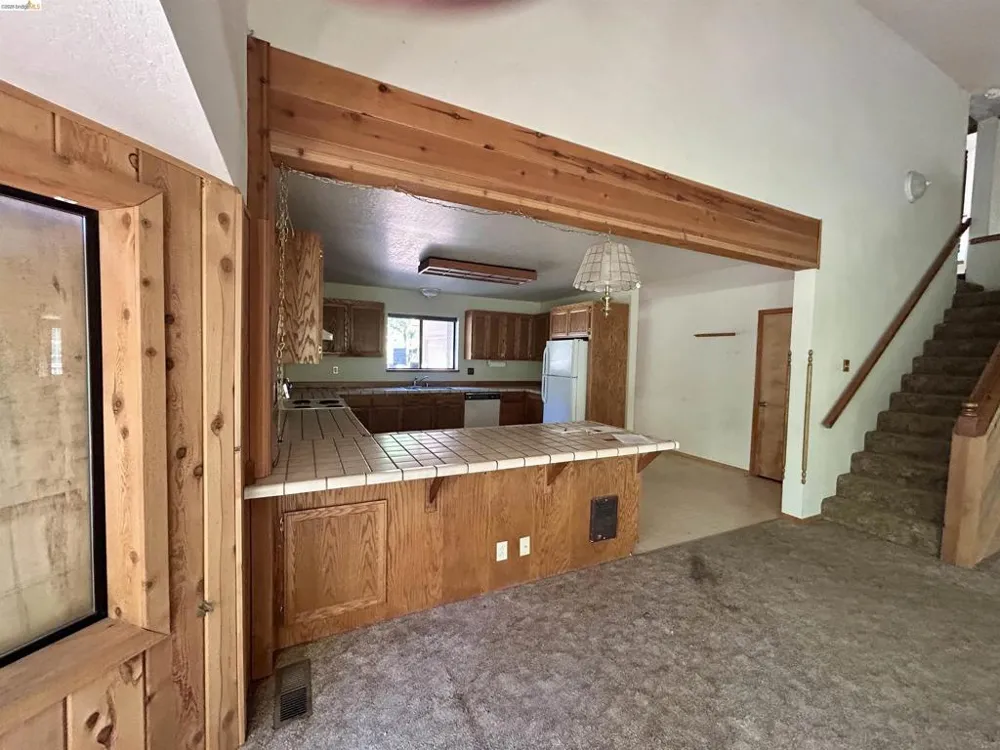 2985 Valley View Dr Arnold, CA 95223