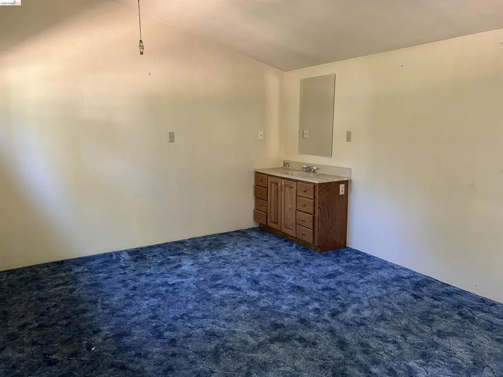 2985 Valley View Dr Arnold, CA 95223