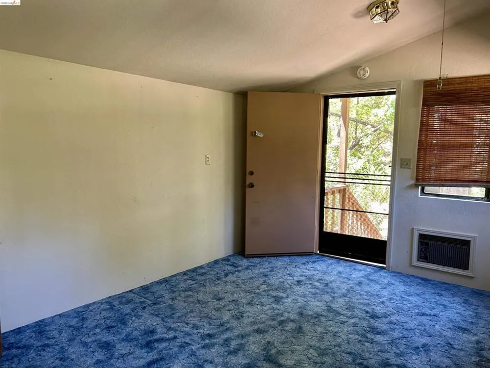 2985 Valley View Dr Arnold, CA 95223