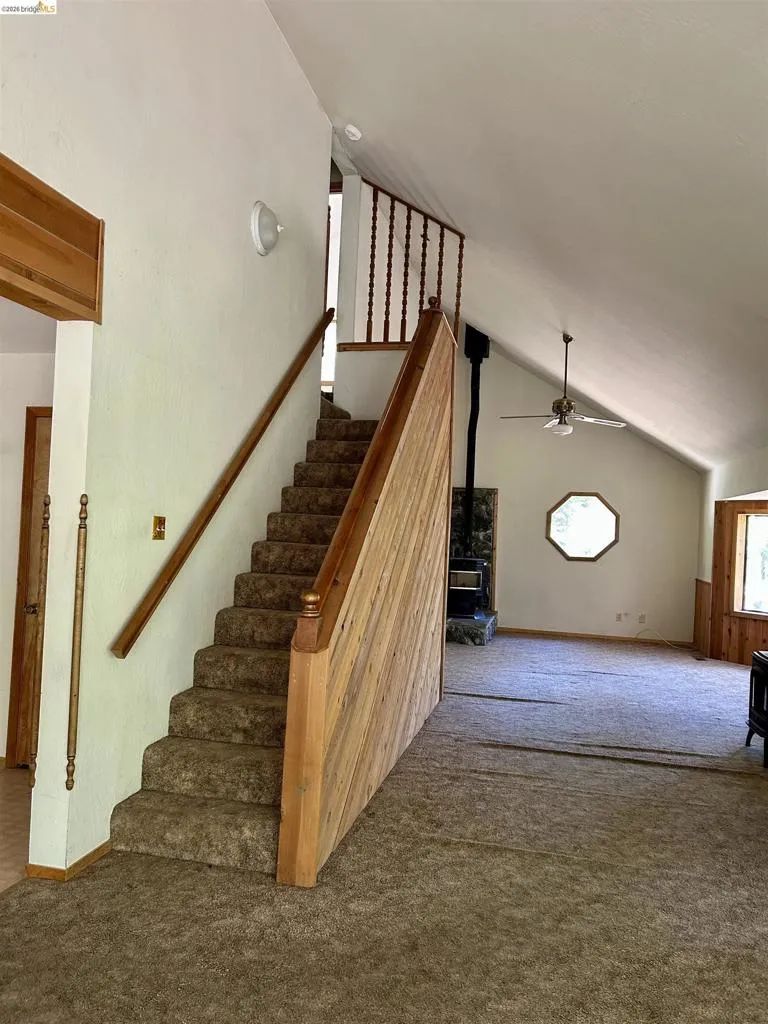 2985 Valley View Dr Arnold, CA 95223