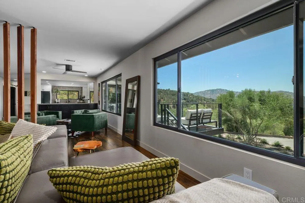 10483 Couser Way Valley Center, CA 92082