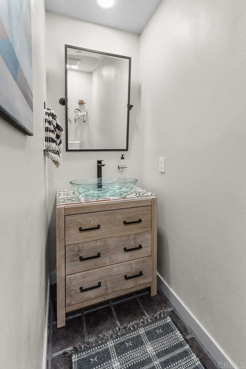 10483 Couser Way Valley Center, CA 92082