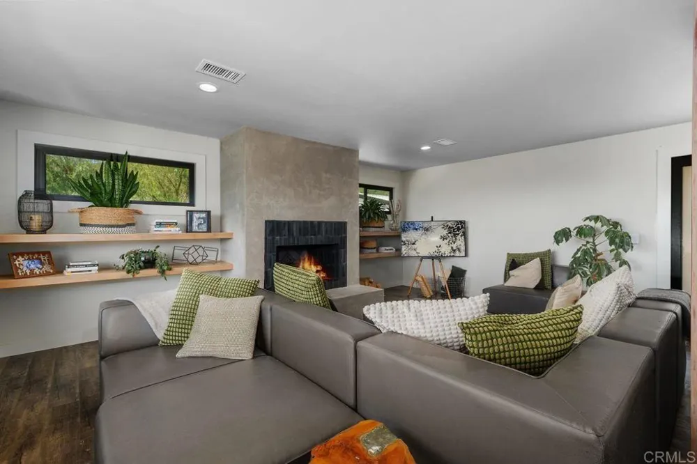 10483 Couser Way Valley Center, CA 92082
