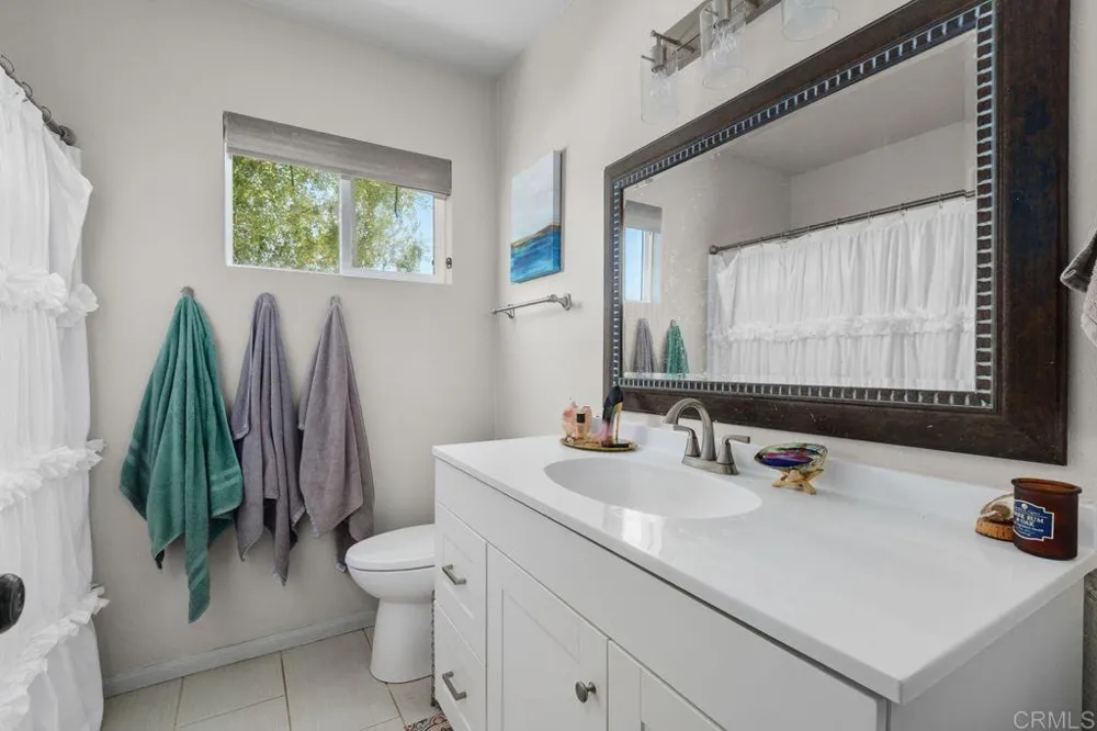 10483 Couser Way Valley Center, CA 92082