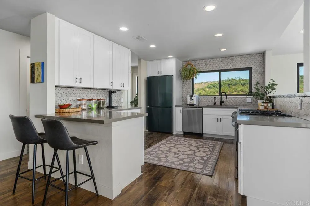 10483 Couser Way Valley Center, CA 92082