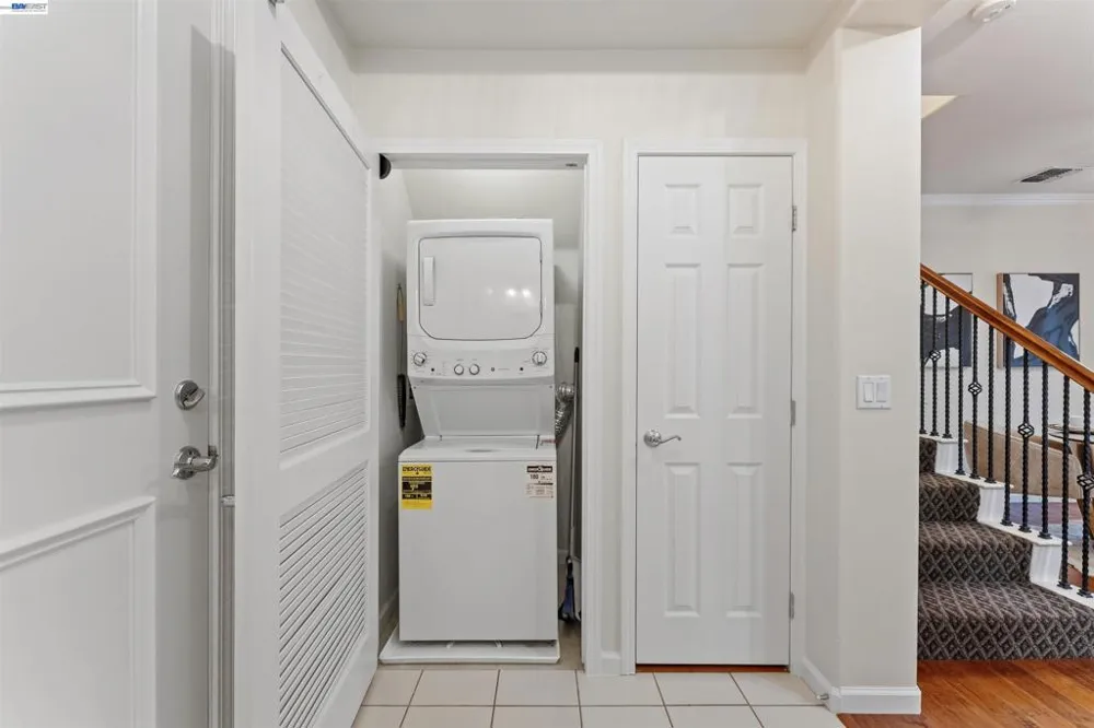 3385 Dublin Blvd #130 Dublin, CA 94568