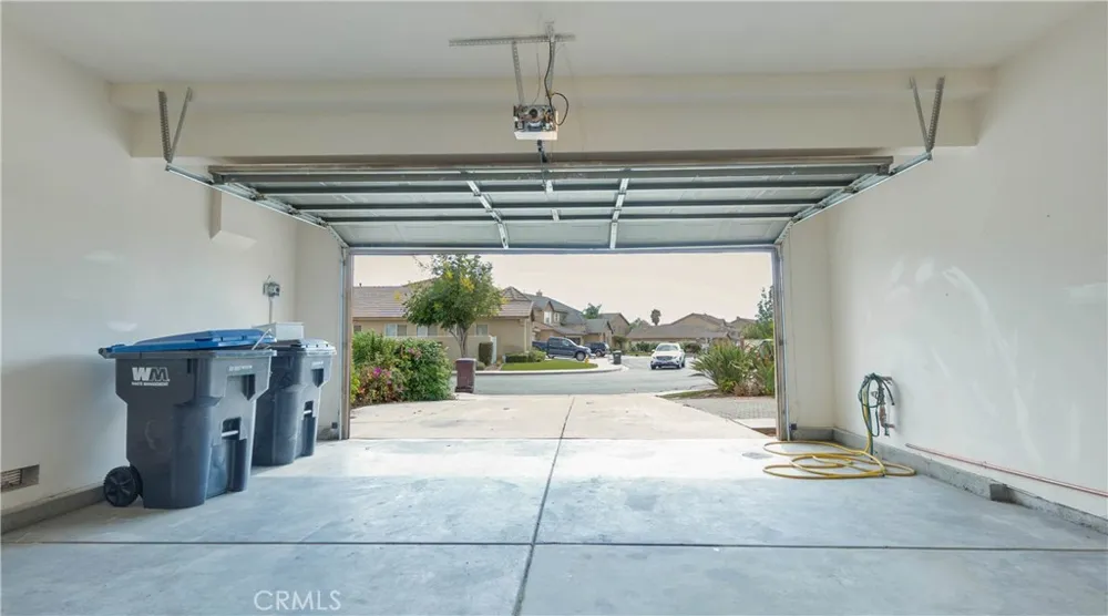 22272 Summer Holly Avenue Moreno Valley, CA 92553