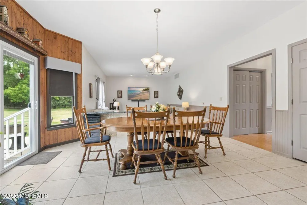 5 Hartnett Way Clarksburg, NJ 08510