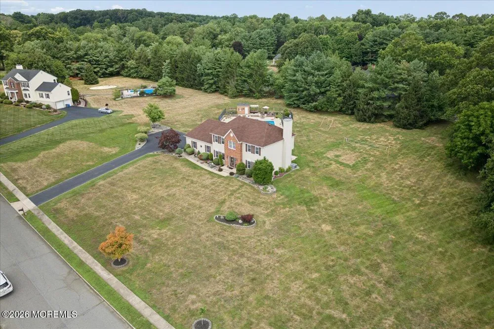 5 Hartnett Way Clarksburg, NJ 08510