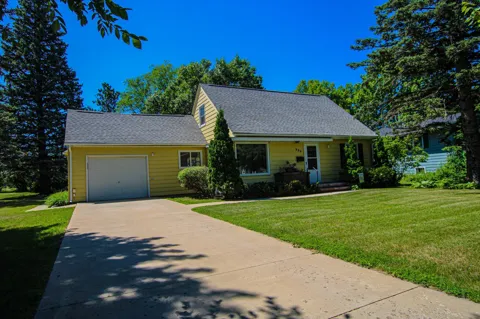 822 Westwood Drive SW