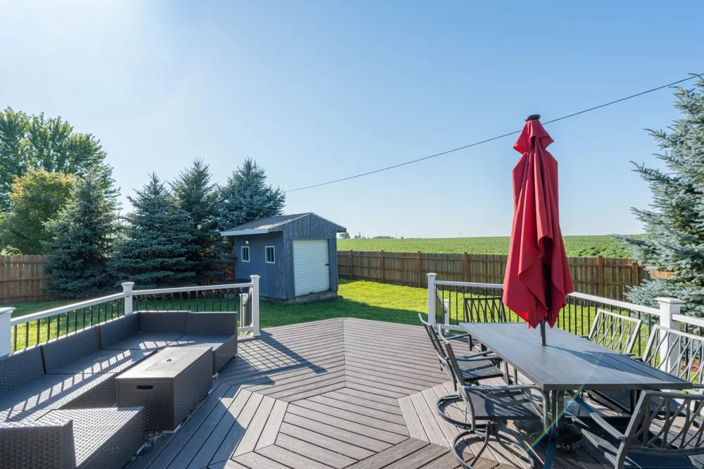 301 7th Street NW New Richland, MN 56072