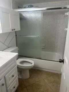 600 VILLAGE GREEN COURT #220 Palm Springs, FL 33461