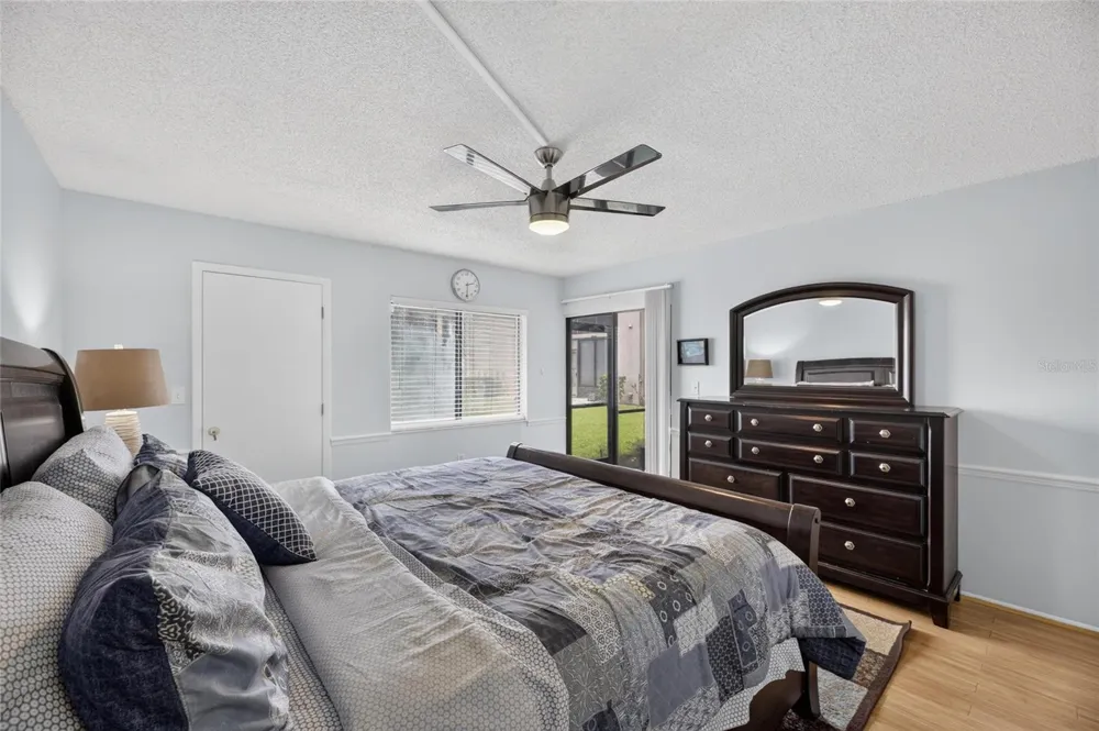 115 LAKEVIEW PLACE #115 Oldsmar, FL 34677