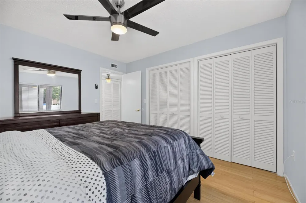115 LAKEVIEW PLACE #115 Oldsmar, FL 34677