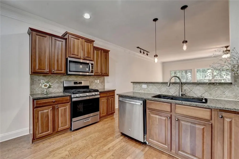 5276 Wellsley Bend Johns Creek, GA 30005