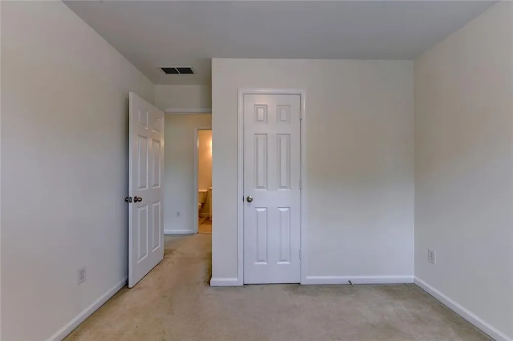 5276 Wellsley Bend Johns Creek, GA 30005