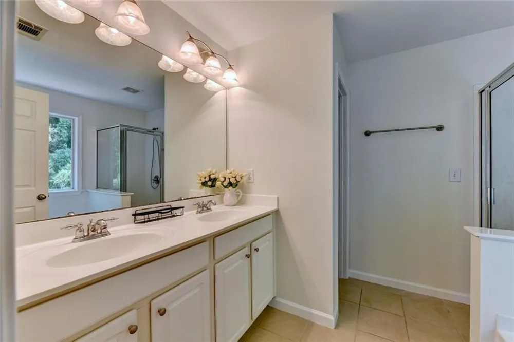 5276 Wellsley Bend Johns Creek, GA 30005