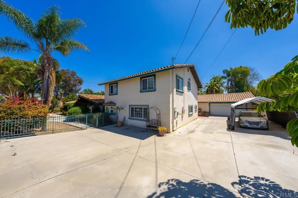487 Hilltop Dr Chula Vista, CA 91910