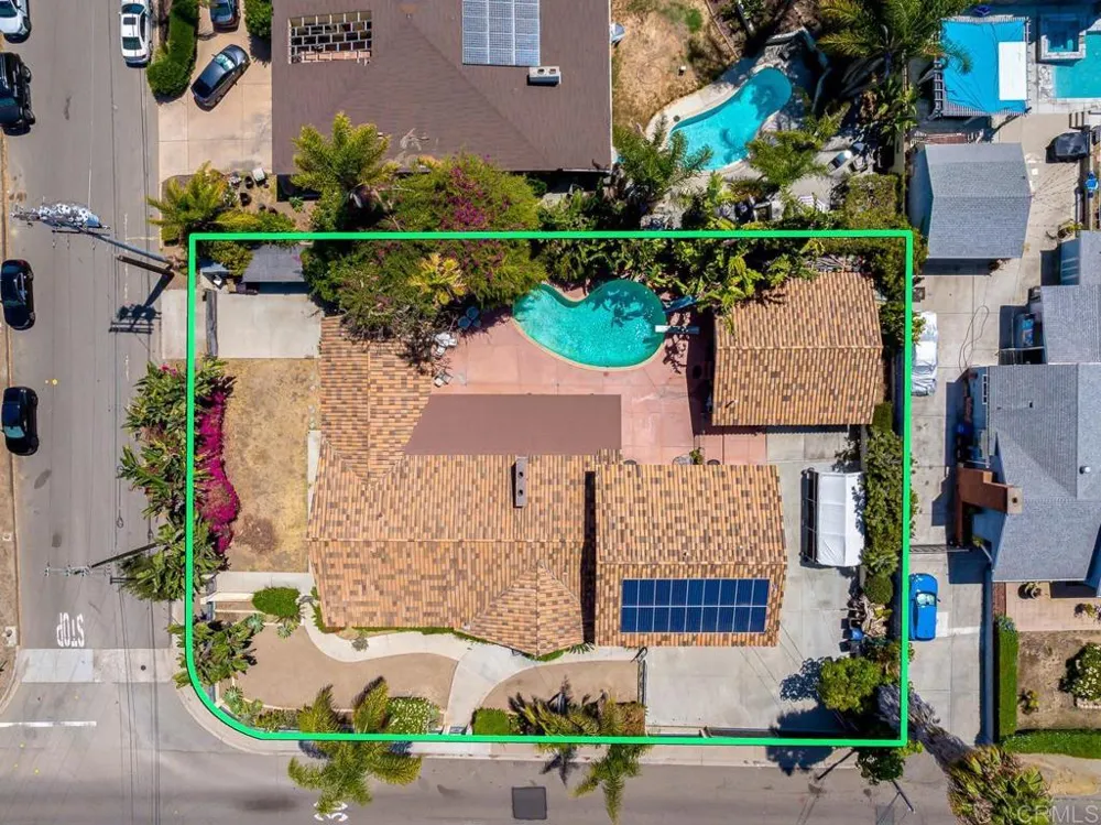 487 Hilltop Dr Chula Vista, CA 91910