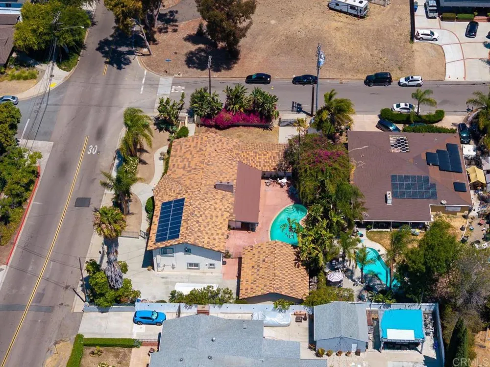 487 Hilltop Dr Chula Vista, CA 91910