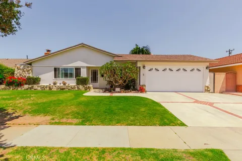 9331 La Cortinilla Avenue