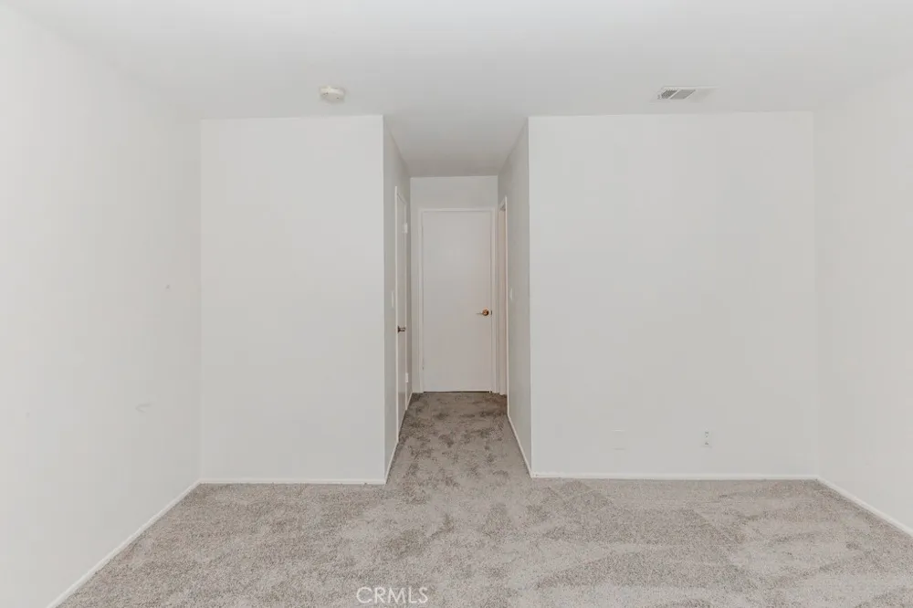9331 La Cortinilla Avenue Fountain Valley, CA 92708