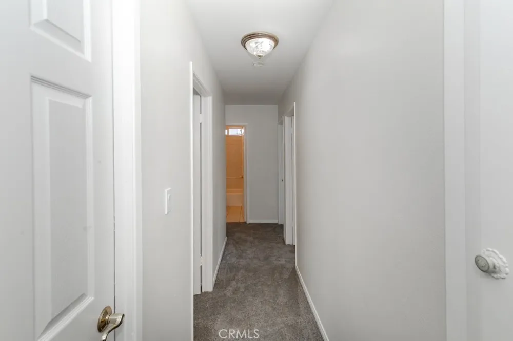 9331 La Cortinilla Avenue Fountain Valley, CA 92708